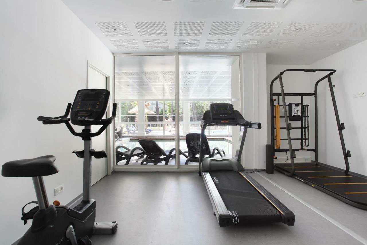 Residence Prestige Odalys Les Canissons กาวาแลร์-ซูร์-แมร์ ภายนอก รูปภาพ